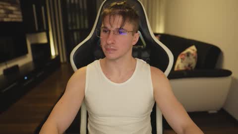 Dorian Reyes online show from January 2026 01:08:02 AM