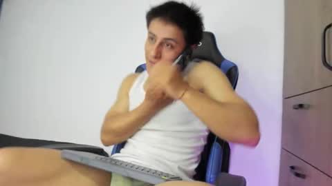 Snapshot of dorman_boy chatting on November 2025 02:10:02 AM dorman_boy online show from November 2025 02:10:02 AM