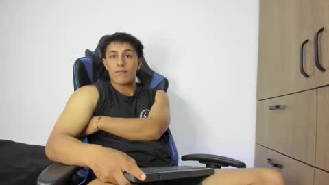 Snapshot of dorman_boy chatting on November 2025 04:03:02 AM dorman_boy online show from November 2025 04:03:02 AM