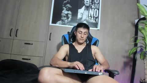 Snapshot of dorman_boy chatting on July 2026 03:23:01 AM dorman_boy online show from July 2026 03:23:01 AM