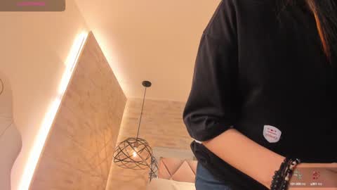  DOROTHY online show from March 2025 03:18:02 AM