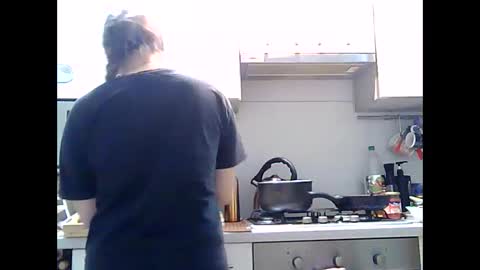 Dorrie Ann online show from December 2024 08:34:02 PM