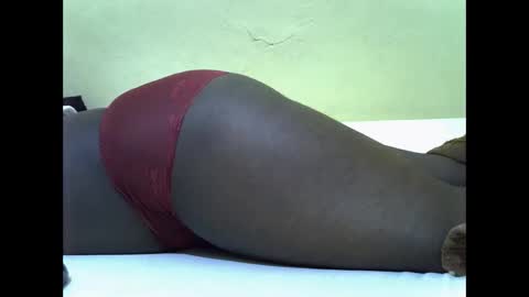 Snapshot of double_love9 chatting on December 2025 06:54:02 AM bellie online show from December 2025 06:54:02 AM