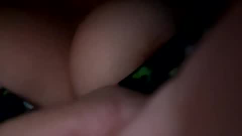 Snapshot of doubledeeboobies chatting on October 2025 05:30:01 AM doubledeeboobies online show from October 2025 05:30:01 AM