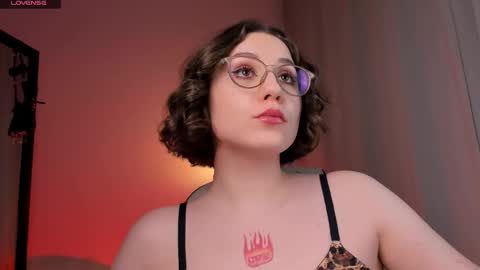 Eva ana Liza online show from February 2025 03:44:02 AM