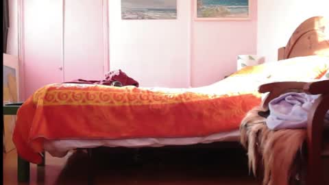 Lucia online show from February 2025 08:48:02 AM