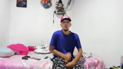 Snapshot of douglas_gallegos chatting on September 2025 10:02:02 PM douglas_gallegos online show from September 2025 10:02:02 PM