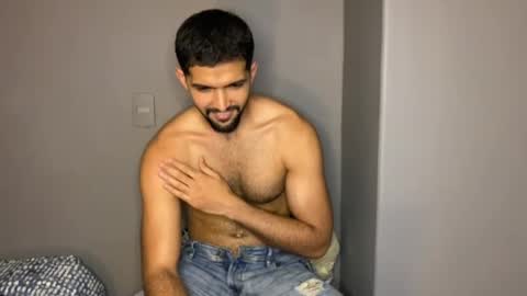 Snapshot of douglasskingjr chatting on February 2025 01:36:02 AM douglasskingjr online show from February 2025 01:36:02 AM