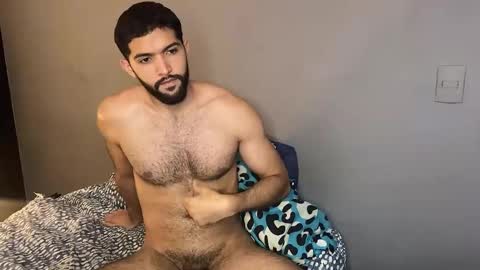 Snapshot of douglasskingjr chatting on March 2025 05:06:02 PM douglasskingjr online show from March 2025 05:06:02 PM