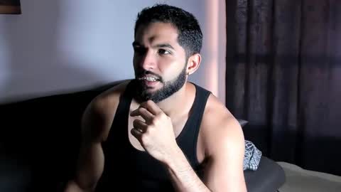 Snapshot of douglasskingjr chatting on November 2025 03:45:02 PM douglasskingjr online show from November 2025 03:45:02 PM