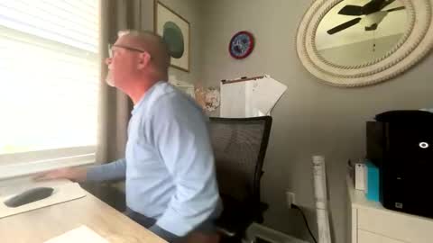 Snapshot of douglikes3xd chatting on October 2025 05:14:01 PM douglikes3xd online show from October 2025 05:14:01 PM