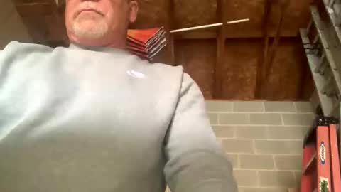 Snapshot of douglikes3xd chatting on December 2025 08:05:01 PM douglikes3xd online show from December 2025 08:05:01 PM