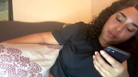 dove_love22 online show from October 2025 06:26:02 AM