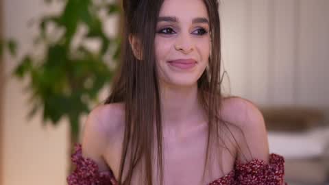    .         . online show from December 2025 08:09:02 AM