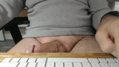 Snapshot of down69_4_u chatting on December 2024 11:02:02 PM down69_4_u online show from December 2024 11:02:02 PM