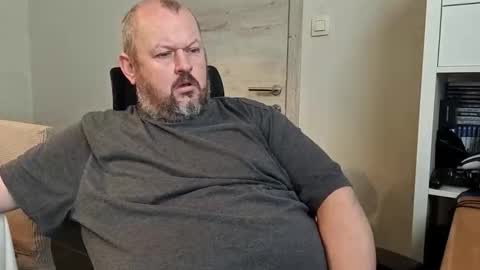 Snapshot of dpau76 chatting on November 2025 08:48:02 AM Danny online show from November 2025 08:48:02 AM