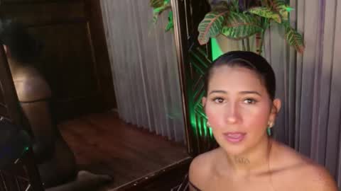 Snapshot of dracaryss_ chatting on January 2026 09:55:02 AM Lissa Or DRACARYSS your dragon Queen online show from January 2026 09:55:02 AM