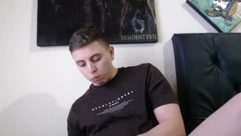 Snapshot of draco_boy2000 chatting on December 2024 07:49:01 PM draco_boy2000 online show from December 2024 07:49:01 PM