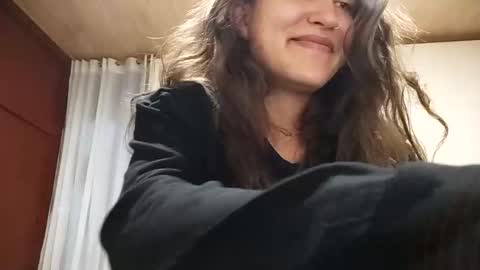 Snapshot of draculina69 chatting on February 2025 06:02:02 AM draculina69 online show from February 2025 06:02:02 AM