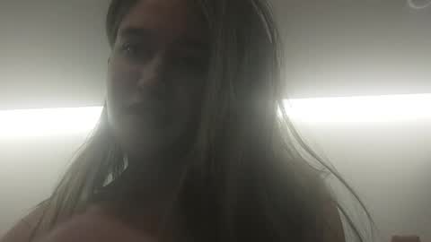 Snapshot of draculina69 chatting on June 2026 03:58:02 AM draculina69 online show from June 2026 03:58:02 AM
