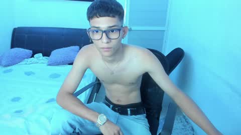 dragon_master2 online show from January 2025 06:49:01 PM