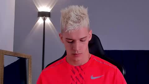 drake_carter1 online show from March 2025 02:43:02 AM