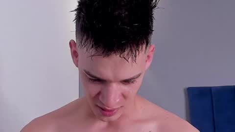 drake_carter1 online show from October 2025 12:30:01 AM