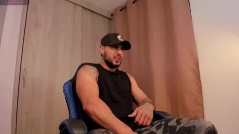 drake jackson11 online show from November 2025 10:48:02 AM