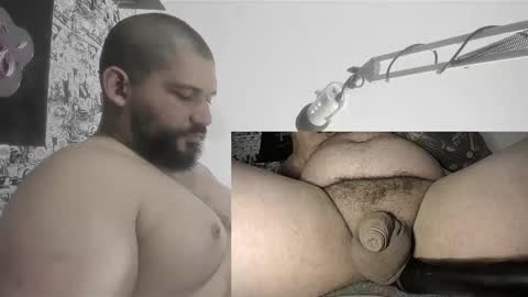 Snapshot of drake_white1 chatting on November 2025 03:50:02 AM drake whitee Independent Model online show from November 2025 03:50:02 AM