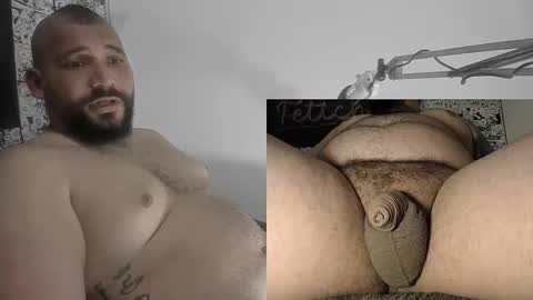 Snapshot of drake_white1 chatting on November 2025 03:54:01 AM drake whitee Independent Model online show from November 2025 03:54:01 AM