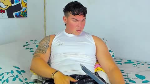 drake_xion1 online show from November 2025 04:11:02 PM