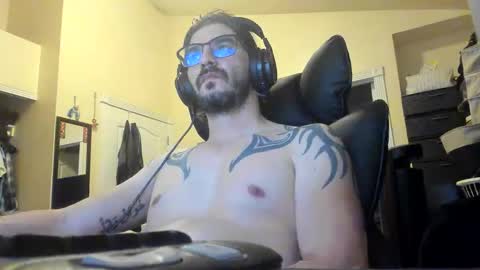 drakkar_82 online show from December 2025 10:18:02 PM