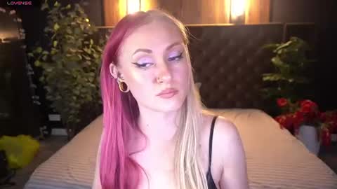 Lina online show from July 2026 05:45:02 AM