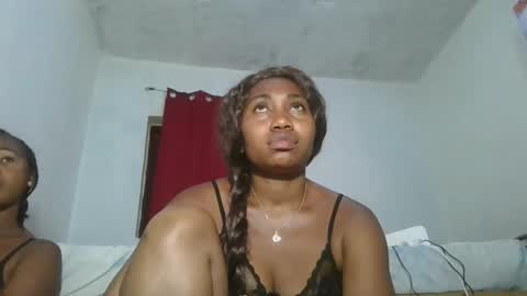 Snapshot of drasomaralda chatting on November 2025 01:00:01 PM drasomaralda online show from November 2025 01:00:01 PM