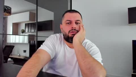 Draven A online show from February 2025 01:42:01 PM