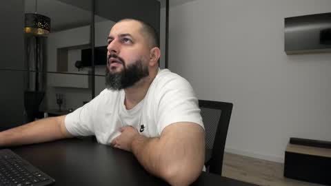 DravenPeak online show from October 2025 10:43:02 PM