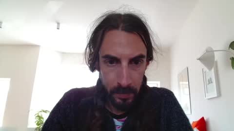 new profile Aircum99  online show from May 2026 10:09:02 AM