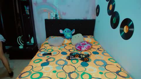 Snapshot of dream__girls69944 chatting on November 2025 09:53:02 AM sharon online show from November 2025 09:53:02 AM