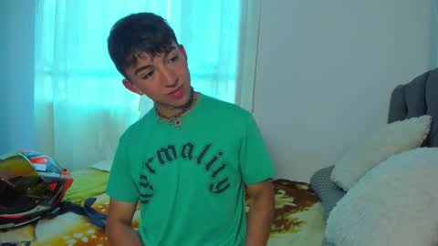 dream_jhon online show from January 2026 01:05:02 PM