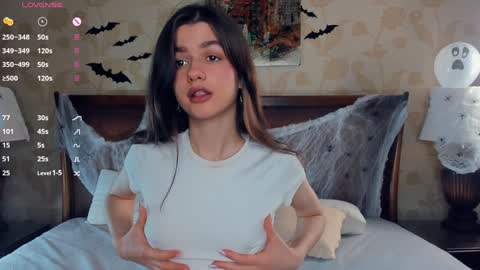 Hi Im Monika Welcome to my room online show from November 2025 07:43:02 AM