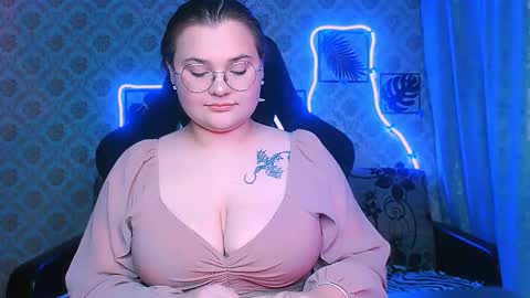 dreamforyoue2 online show from March 2026 08:16:02 PM