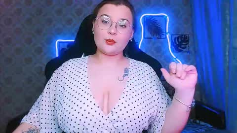 dreamforyoue2 online show from March 2026 07:18:02 PM