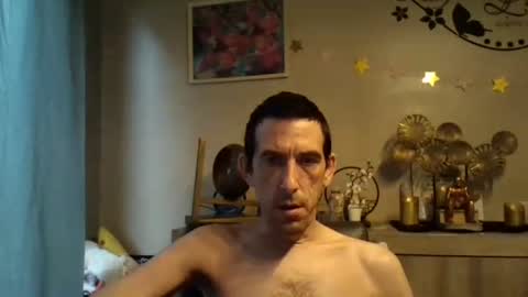 Snapshot of dreamguy38 chatting on October 2025 07:40:01 AM dreamguy38 online show from October 2025 07:40:01 AM