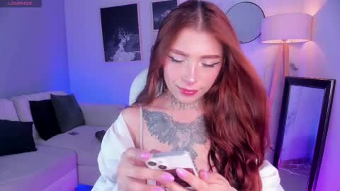 dreamleah_ online show from March 2026 03:01:01 AM