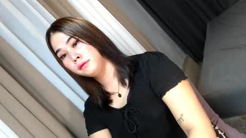 Snapshot of dreammegan chatting on January 2025 07:39:02 PM Stacy DONT FORGET TO FOLLOW ME AND THUMBS UP my wife samgrg2 online show from January 2025 07:39:02 PM