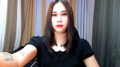 Snapshot of dreammegan chatting on February 2025 12:00:01 PM Stacy DONT FORGET TO FOLLOW ME AND THUMBS UP my wife samgrg2 online show from February 2025 12:00:01 PM