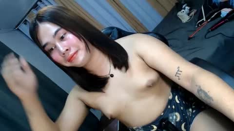 Snapshot of dreammegan chatting on February 2025 07:59:02 PM Stacy DONT FORGET TO FOLLOW ME AND THUMBS UP my wife samgrg2 online show from February 2025 07:59:02 PM