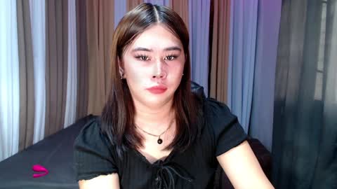 Snapshot of dreammegan chatting on February 2025 01:21:02 AM Stacy DONT FORGET TO FOLLOW ME AND THUMBS UP my wife samgrg2 online show from February 2025 01:21:02 AM