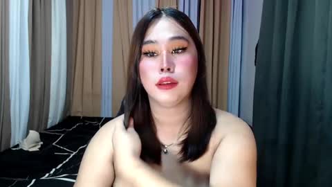 Snapshot of dreammegan chatting on March 2025 09:45:02 PM Stacy DONT FORGET TO FOLLOW ME AND THUMBS UP my wife samgrg2 online show from March 2025 09:45:02 PM