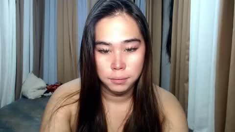 Snapshot of dreammegan chatting on September 2025 04:30:01 PM Stacy DONT FORGET TO FOLLOW ME AND THUMBS UP my wife samgrg2 online show from September 2025 04:30:01 PM